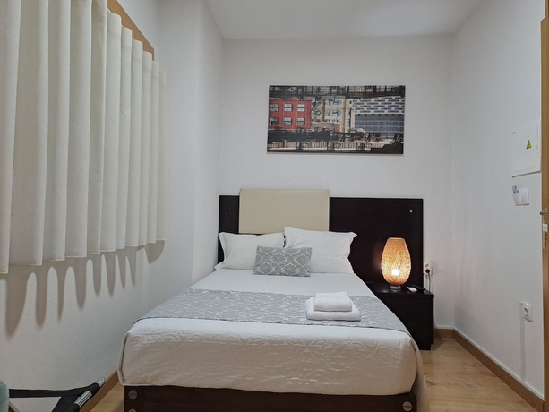 Imagen de la habitación del Hotel Square, SERTA. Foto 2