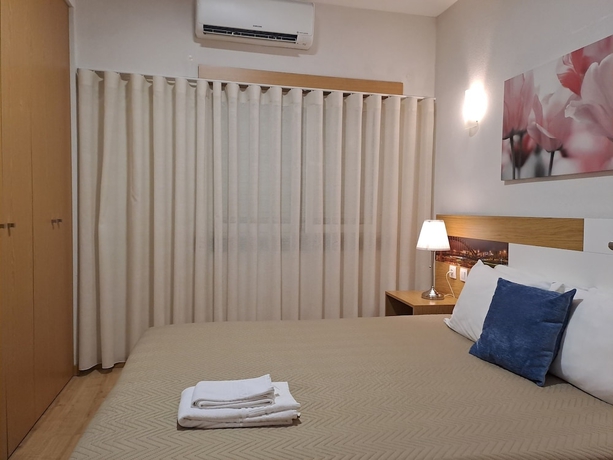 Imagen de la habitación del Hotel Square, SERTA. Foto 6