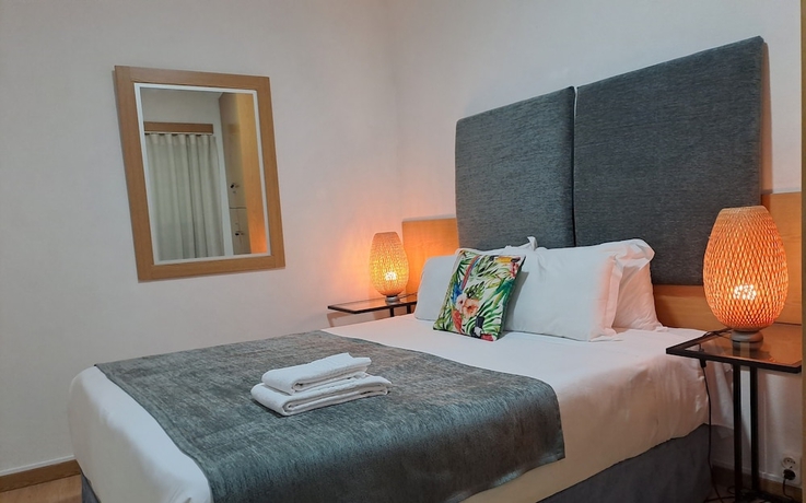 Imagen de la habitación del Hotel Square, SERTA. Foto 8