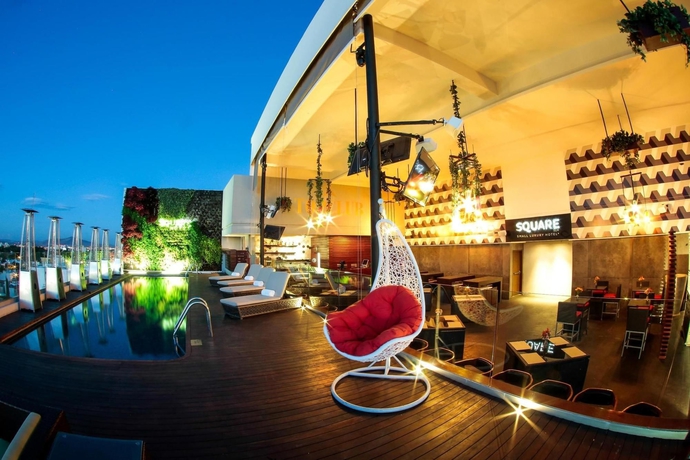 Imagen del bar/restaurante del Hotel Square Small Luxury - Nuevo Consulado. Foto 4
