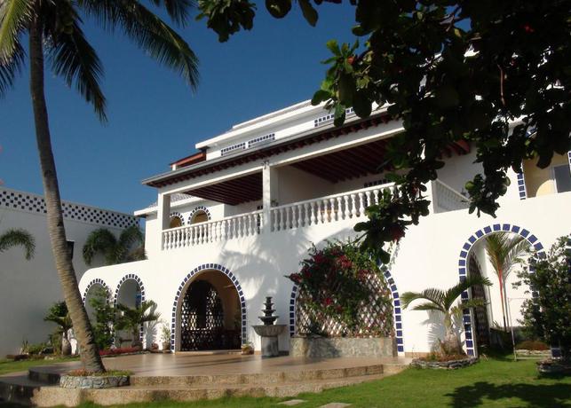 Imagen general del Hotel Squares Beachfront Apartments. Foto 3