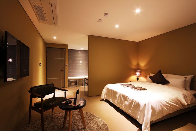 Imagen de la habitación del Hotel Sr Design. Foto 17