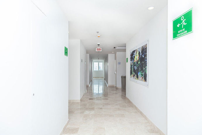 Imagen de los interiores del Hotel Sr. Foto 7