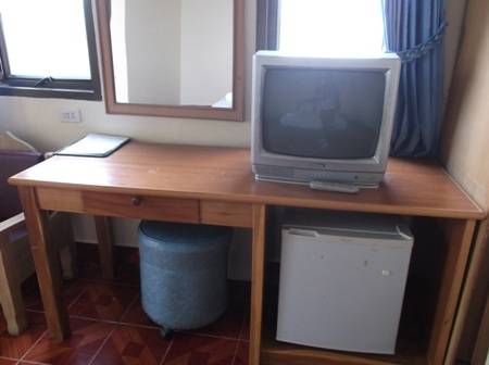 Imagen de la habitación del Hotel Sr, Surat Thani. Foto 8