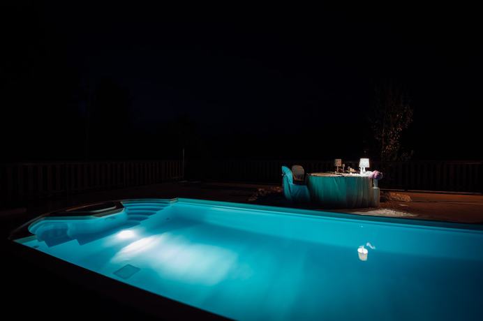 Imagen de la piscina del Hotel SrCe Prirode. Foto 20
