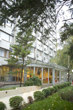 Imagen de los exteriores del Hotel Srbija. Foto 13