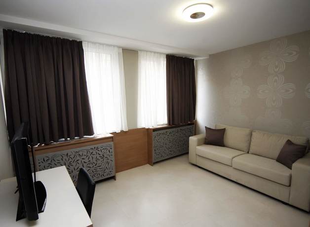 Imagen de la habitación del Hotel Srbija Garden. Foto 9
