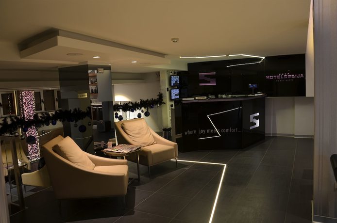 Imagen de los interiores del Hotel Srbija Garden. Foto 21