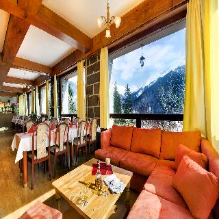 Imagen del bar/restaurante del Hotel Srdiečko. Foto 4