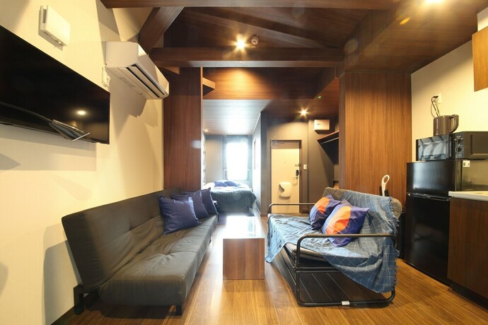 Imagen de los interiores del Hotel S-rea Tokyo301. Foto 15