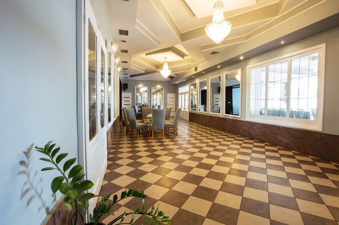Imagen de los interiores del Hotel Srebrna G&oacute;ra. Foto 15