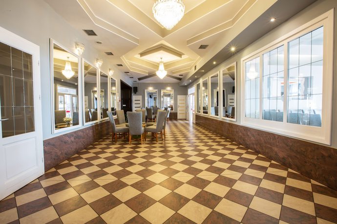 Imagen de los interiores del Hotel Srebrna G&oacute;ra. Foto 16