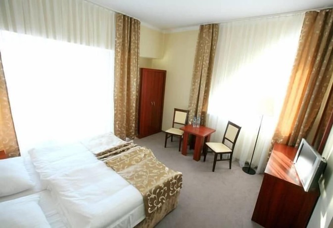 Imagen de la habitación del Hotel Srebrna G&oacute;ra. Foto 8