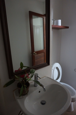 Imagen de la habitación del Hotel Sri Chiangkhan. Foto 10