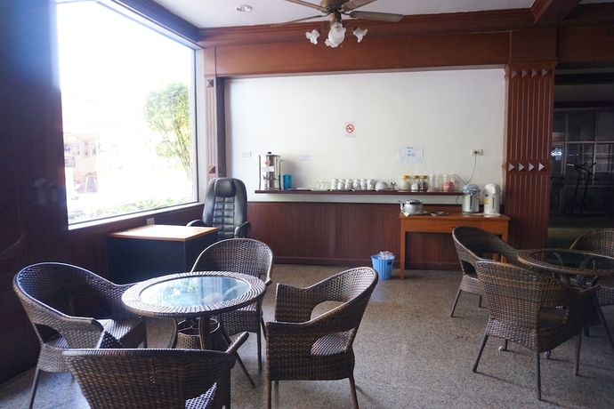 Imagen de los interiores del Hotel Sri Chumphon. Foto 17