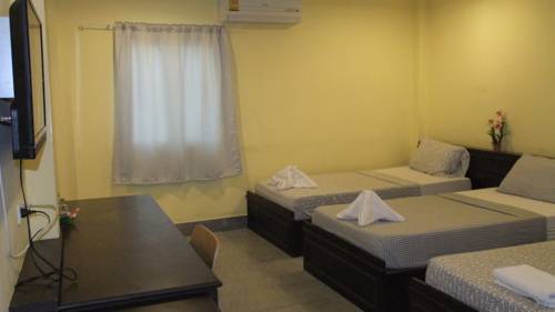 Imagen de la habitación del Hotel Sri Krungthep. Foto 8