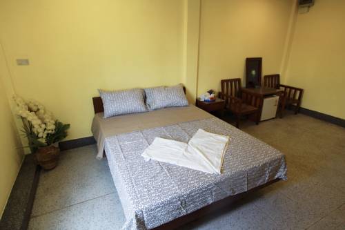 Imagen de la habitación del Hotel Sri Krungthep. Foto 10