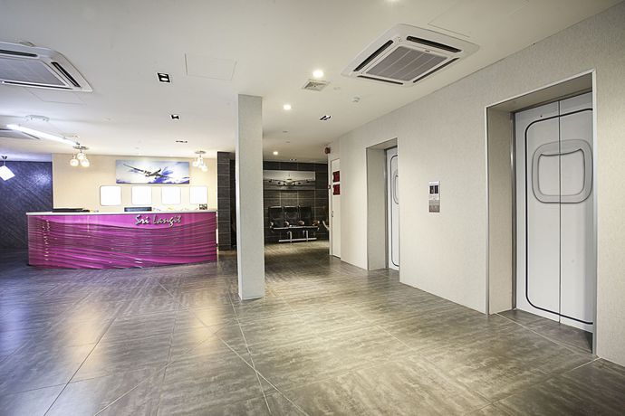 Imagen de los interiores del Hotel Sri Langit Klia. Foto 13