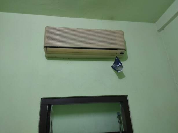 Imagen de la habitación del Hotel Sri MK. Foto 16