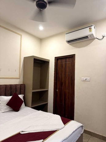 Imagen de la habitación del Hotel Sri Madhav Stay. Foto 9