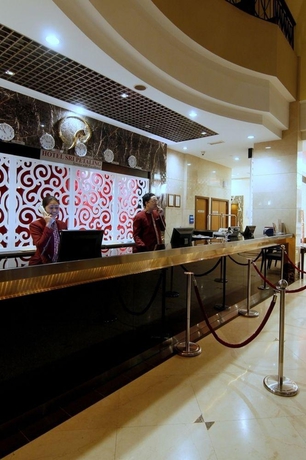 Imagen de los interiores del Hotel Sri Petaling. Foto 11