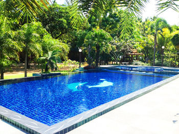 Imagen de la habitación del Hotel Sri Phairin Resort. Foto 8