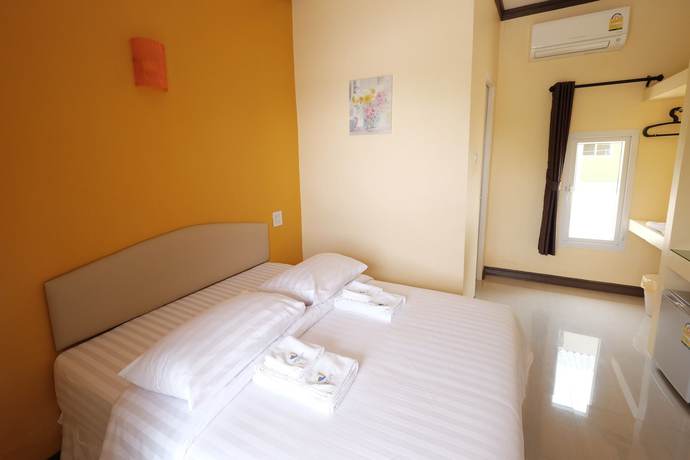 Imagen de la habitación del Hotel Srikanlaya Resort. Foto 4