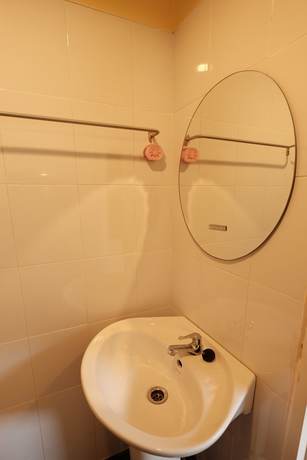 Imagen de la habitación del Hotel Srikanlaya Resort. Foto 15