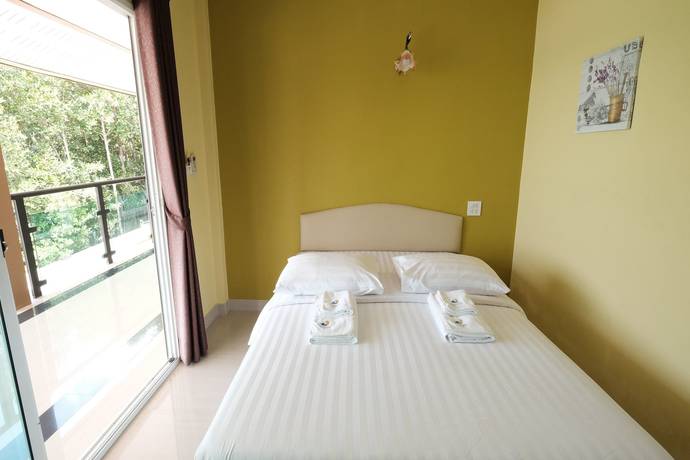 Imagen de los exteriores del Hotel Srikanlaya Resort. Foto 20