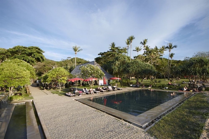 Imagen de la piscina del Hotel Srilanta Resort and Spa. Foto 14