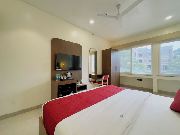 Imagen de la habitación del Hotel Srimad. Foto 4