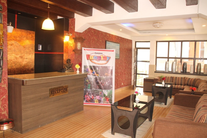 Imagen general del Hotel Srinagar. Foto 1