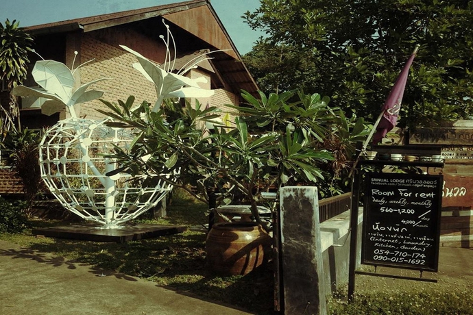 Imagen de los exteriores del Hotel Srinual Lodge. Foto 12