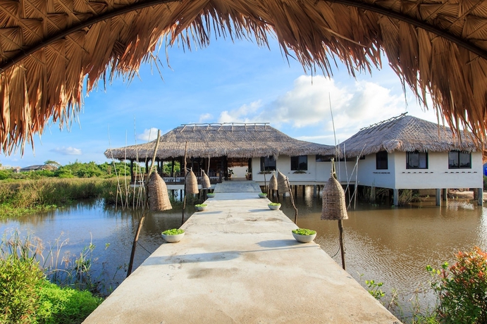 Imagen de los interiores del Hotel Sripakpra Boutique Resort Phatthalung. Foto 15