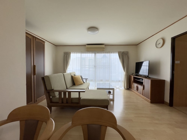 Imagen de la habitación del Hotel Sriracha Avenue. Foto 6