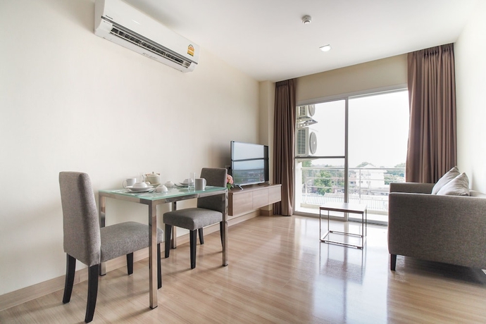 Imagen de la habitación del Hotel Sriracha Biz Residence. Foto 5