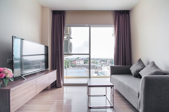 Imagen de la habitación del Hotel Sriracha Biz Residence. Foto 6