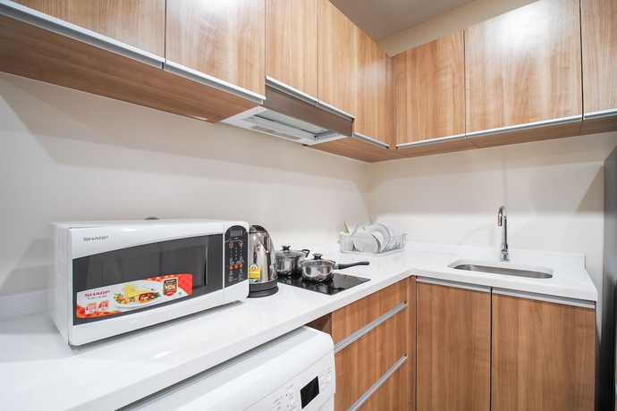 Imagen de la habitación del Hotel Sriracha Biz Residence. Foto 9