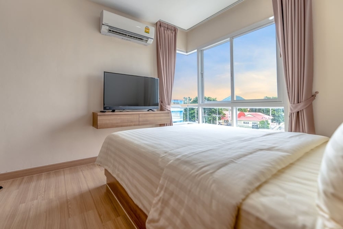 Imagen de la habitación del Hotel Sriracha Biz Residence. Foto 12