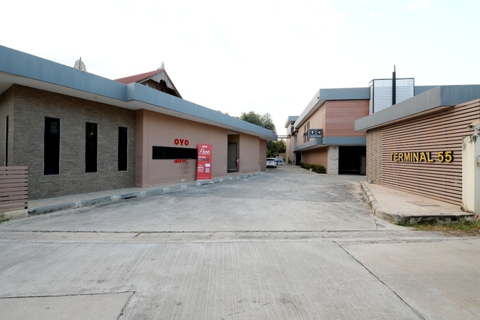 Imagen de los interiores del Hotel Sriracha and Spa. Foto 18