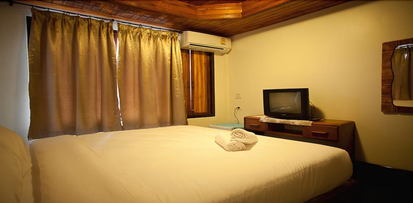 Imagen de la habitación del Hotel Srisawat Resort. Foto 4