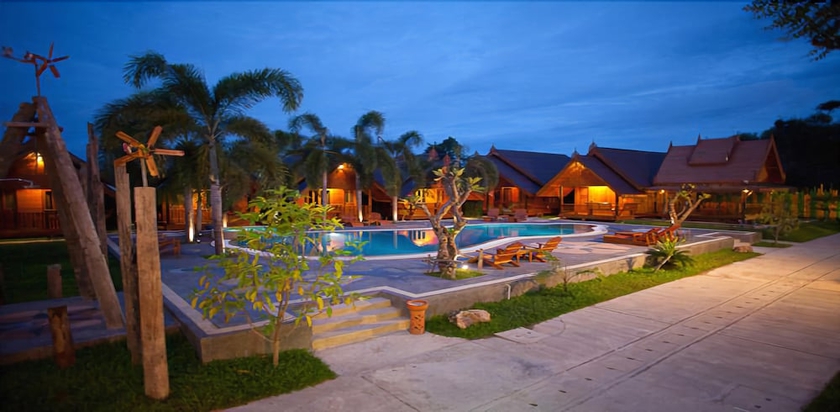 Imagen general del Hotel Srisawat Resort. Foto 1