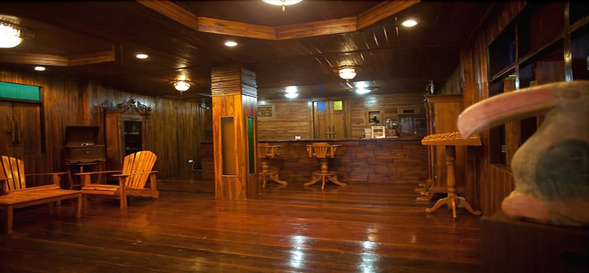Imagen de los interiores del Hotel Srisawat Resort. Foto 11