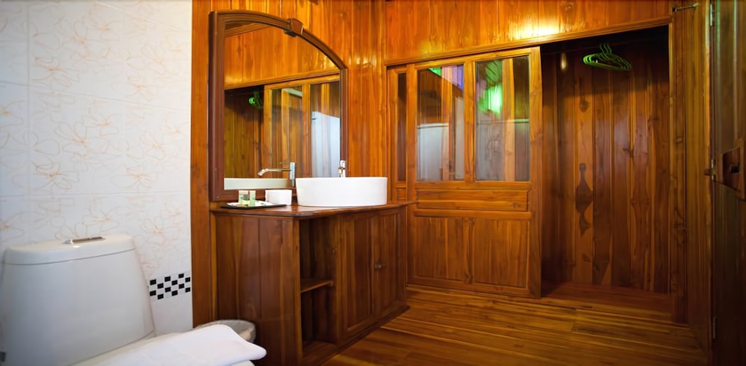 Imagen de la habitación del Hotel Srisawat Resort. Foto 6