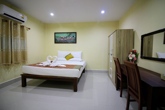 Imagen de la habitación del Hotel Srisiam Resort. Foto 14