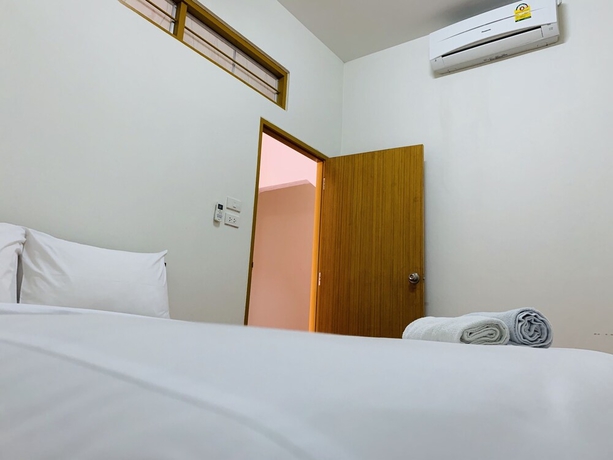 Imagen de la habitación del Hotel Srisupawadee Resort. Foto 2