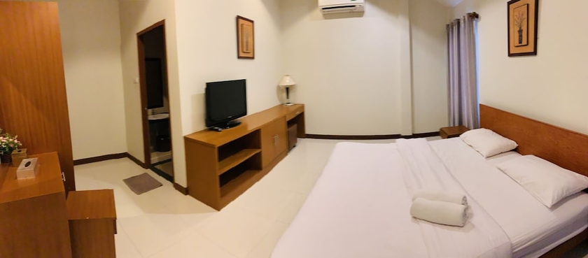 Imagen de la habitación del Hotel Srisupawadee Resort. Foto 16