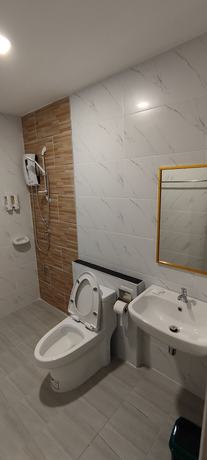 Imagen de la habitación del Hotel Sritrang Residence (SHA). Foto 19