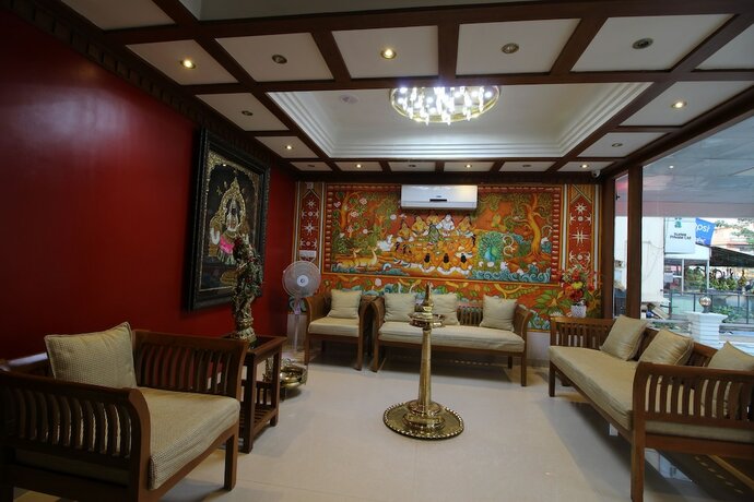 Imagen de los interiores del Hotel Srivar Hotels. Foto 31