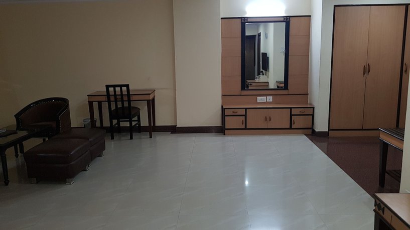 Imagen de la habitación del Hotel Sriyash Regency. Foto 16